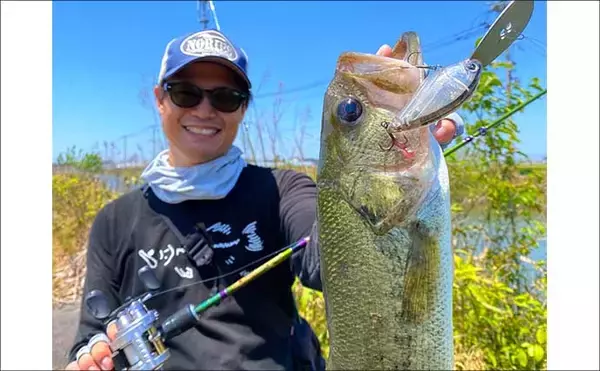 「『柳川クリーク』でブラックバス連打【福岡】クランクベイトでの日陰狙い撃ちが的中」の画像