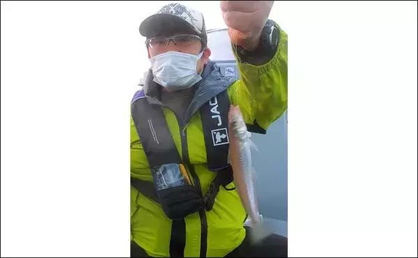 「船キス釣りで本命90匹オーバー　ゲストのアタリ少なく数釣りを堪能」の画像