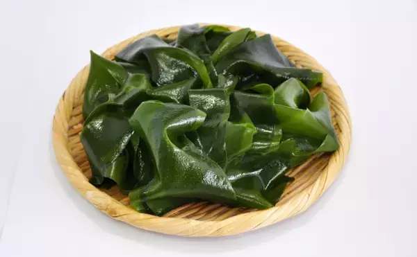 「海藻が髪にいい」ってホント？　頭髪の生育に必要な栄養を多く含んでいるのは事実
