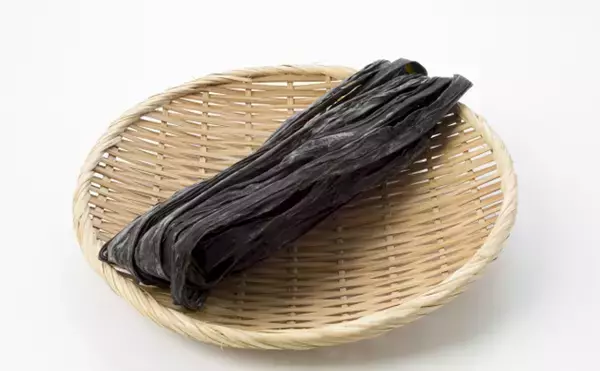 「「海藻が髪にいい」ってホント？　頭髪の生育に必要な栄養を多く含んでいるのは事実」の画像