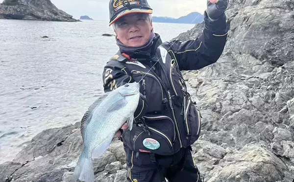 「釣りエサメーカー主催のフカセ釣り大会で45cmクロ登場【大分】50名以上が参加し大盛況」の画像