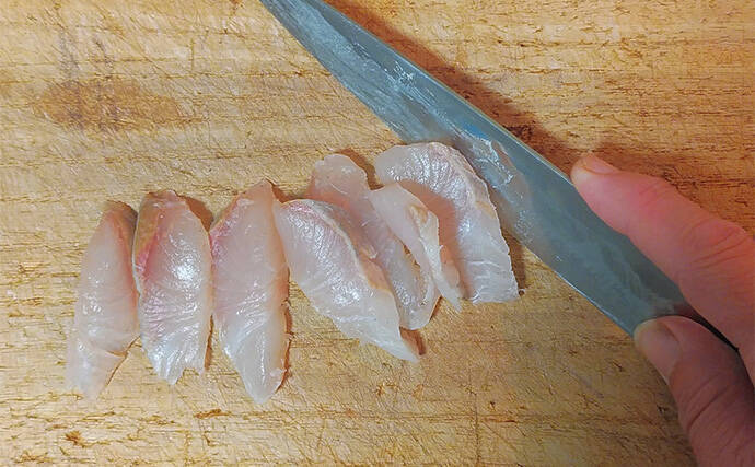 釣魚で作る「白ワインのお供」レシピ：ヤズのカルパッチョ　油分をプラスして美味しさアップ