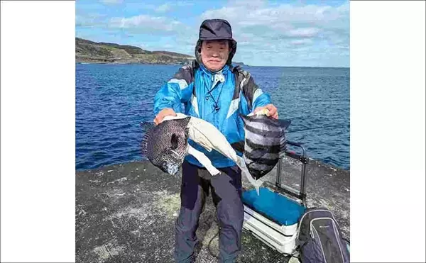 「離島の堤防でイシダイ＆イシガキダイを狙う【三宅島】低水温に苦戦も全員安打達成」の画像