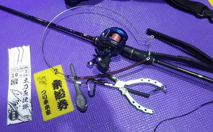 東京湾の天秤タチウオ釣りで16匹【川崎・つり幸】 細かなシャクリに好反応