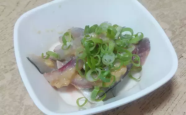 釣魚で作る「免疫力アップ」レシピ：ヒラのなめろう　ショウガとネギを効かせて
