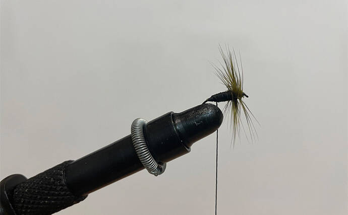 テンカラ釣りの毛鉤（けばり）の作り方　初心者でも慣れれば2～3分で作成可能