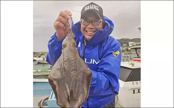 「解禁直後の相模湾ティップランで良型アオリイカを次々キャッチ！【神奈川】強風攻略で釣果が急伸」の画像