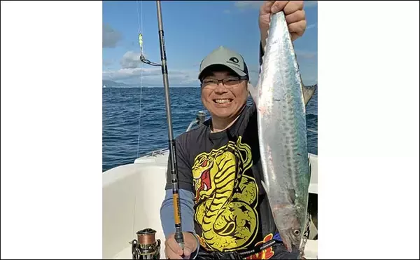 「サワラキャスティングでサゴシ5連発！【三重】ナイトボートシーバスでは67cm頭に40匹超」の画像