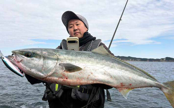 沖磯キャスティングゲームで80cm超えブリをキャッチ！【熊本・天草】潮動かずも移動で一発ヒット