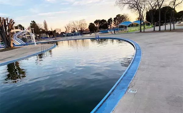 「プールフィッシングで良型ニジマスを連打【しらこばと水上公園】フライで挑戦」の画像