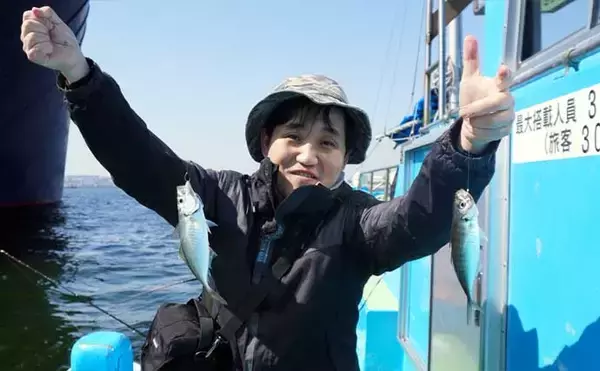 「「早起きしなくてもアジが釣れる！」東京湾の午後LTアジで数釣り堪能【一之瀬丸】」の画像