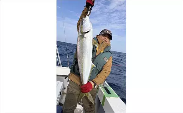 「【沖釣り釣果速報】玄界灘・響灘の落とし込みが熱い！良型ヒラメ＆ヒラマサ大型が続々（福岡）」の画像