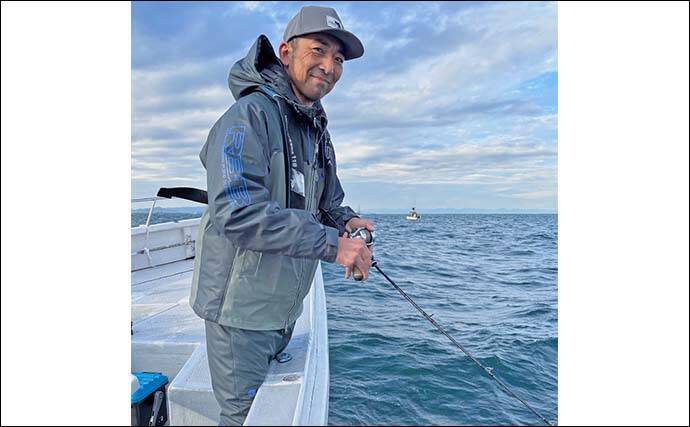 「ジグローテーションが決め手！」伊勢湾ジギングでワラサ連打【愛知】指5本タチウオも登場