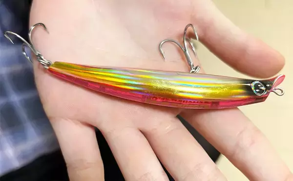 釣り人がもらって嬉しいクリスマスプレゼント　魚のぬいぐるみもユニークでアリ？