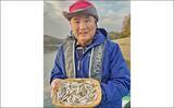 「入鹿池のボートワカサギ釣りで2人300匹超！【愛知】回遊大群を捉えて兄弟対決制す」の画像6