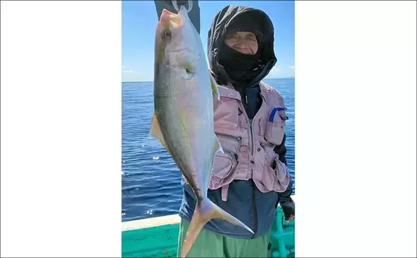 「【沖釣り釣果速報】キャスティングゲームで良型サワラをゲット！（三重）」の画像