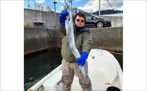 「【沖釣り釣果速報】キャスティングゲームで良型サワラをゲット！（三重）」の画像