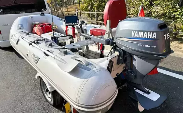 「女性のゴムボートアングラーに聞いた「100%自力で釣る」魅力とは？」の画像