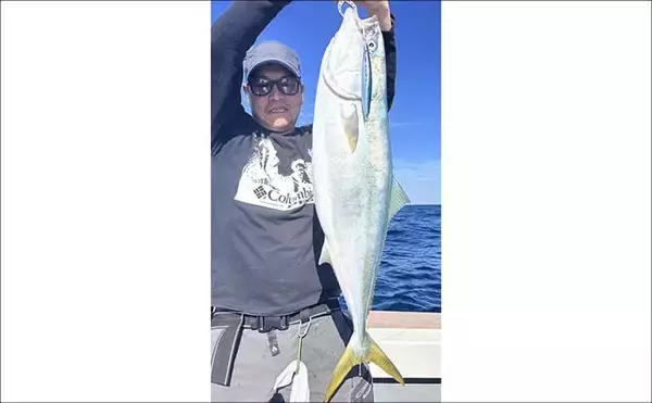 「「ズドンと青物襲来！」若狭湾ジギング船で良型ブリ・ヒラマサを好捕【福井】」の画像