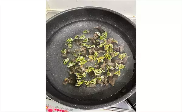 「釣りで何も釣れなかった時の【カメノテ採取のススメ】　採り方・調理法・食べ方を紹介」の画像