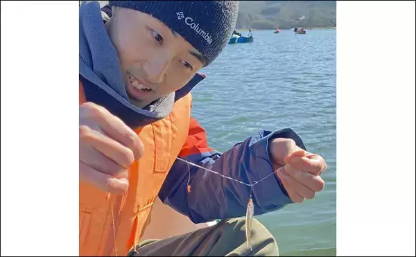 「入鹿池でのボートワカサギ釣りで130匹キャッチ！【愛知】灯台裏ポイントで連発」の画像