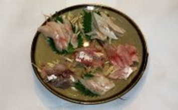 秋の投げ釣り多彩釣果をお刺身6点盛りにして食べ比べてみた　アオハタの圧勝か？