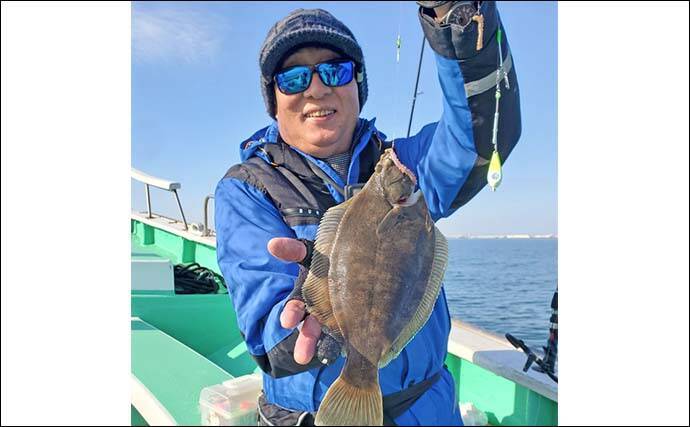 東京湾のマコガレイ釣りで良型浮上！【千葉・林遊船】73cmスズキ乱入の一幕も