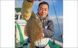 「東京湾のマコガレイ釣りで良型浮上！【千葉・林遊船】73cmスズキ乱入の一幕も」の画像8