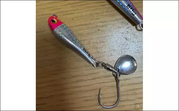 「「スピンテールジグ」ってどんなルアー？　特徴と基本的な使い方を解説」の画像