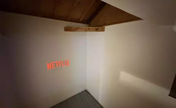 「「コノシロが掬い放題の宿？」海まで徒歩0分のゲストハウス『HASHINSHITA』に泊まってみた」の画像