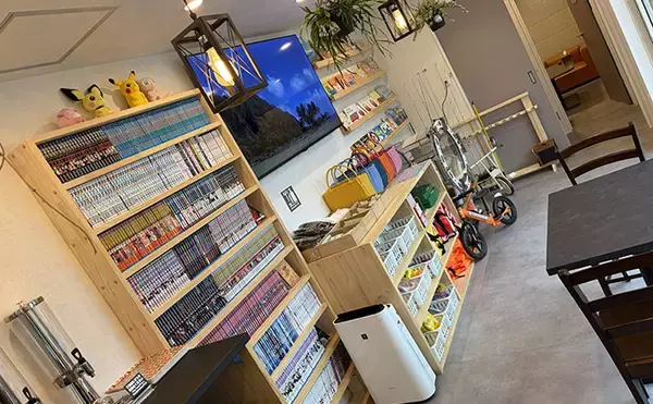 「「コノシロが掬い放題の宿？」海まで徒歩0分のゲストハウス『HASHINSHITA』に泊まってみた」の画像