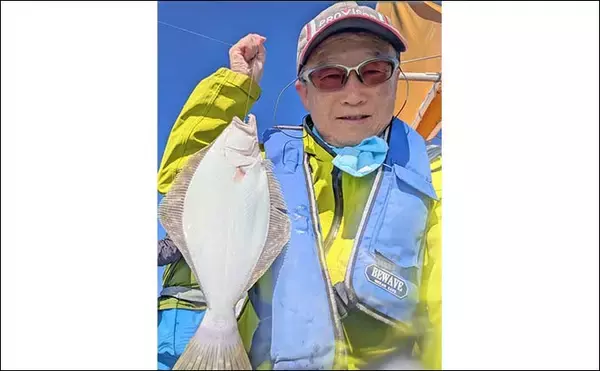 「「浅場9mで訪れたチャンスをものに！」伊良湖沖の泳がせ釣りでヒラメ2匹手中【愛知】」の画像