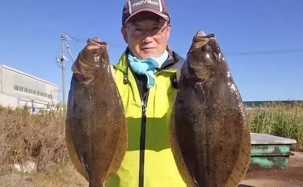 「「浅場9mで訪れたチャンスをものに！」伊良湖沖の泳がせ釣りでヒラメ2匹手中【愛知】」の画像