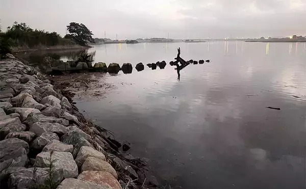 「「ウナギ釣りシーズン開幕！」遠投が功を奏して本命2匹キャッチ【三重・宮川】」の画像