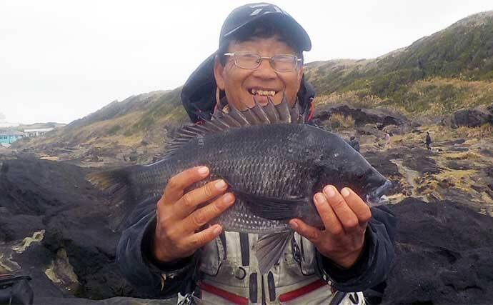 城ヶ島での磯フカセ釣りで36cmメジナ顔出し【神奈川】好ゲストに1.5kg級クロダイ