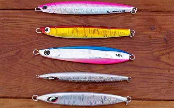 「明石沖ボート釣りで青物好捕【兵庫】のませ用アジが釣れずジギング変更が奏功」の画像