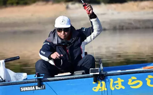 「初心者でも楽しめるワカサギ釣りの基本　魅力・道具・釣り方を徹底解説」の画像