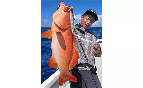 「離島遠征好きがGWに行きたい釣行は【沖縄県伊是名島のタックルレンタル可能な船釣り】」の画像