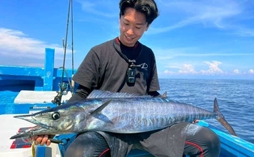 ボートルアー釣行でハタ類にブリにシイラにカマスサワラと多彩釣果に大満足【大分・県蒲江沖】