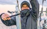 「「まるで修行？」富山湾のナイトテンヤタチウオ釣りで指4本級手中【富山県】」の画像1