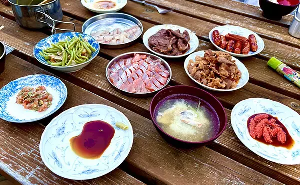「伝説の巨大魚「タキタロウ」が棲む大鳥池で魚探投入！ 画面に映った謎の「大型魚」の正体は？」の画像
