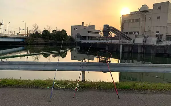 「ブッコミ釣りで天然ウナギ手中　「ウナギ道」にアタリ集中？【愛知】」の画像