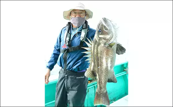 「イシナギ釣りで7.9kg頭に船中10尾　アワセがキモ【モンロー号】」の画像