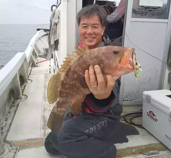 「キャスティング＆タイラバでマダイ連発　50cm級アコウも浮上【海幸丸】」の画像