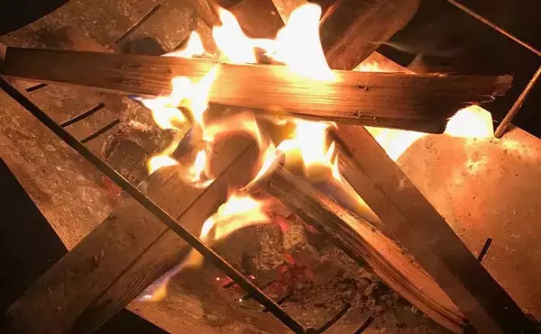 『釣りキャンプ』の必携ギア9選　あると便利なアイテムも併せて紹介