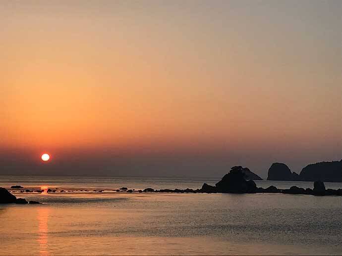 『釣りキャンプ』の必携ギア9選　あると便利なアイテムも併せて紹介