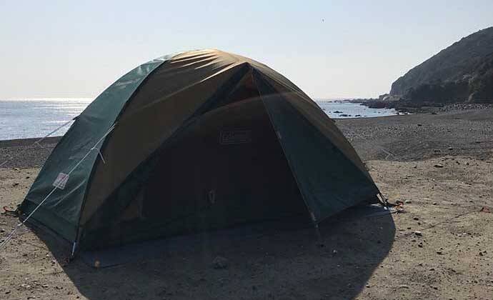 『釣りキャンプ』の必携ギア9選　あると便利なアイテムも併せて紹介