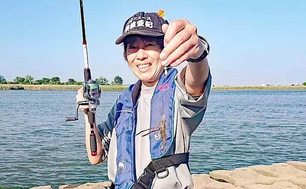 「親子でテナガエビ釣り満喫　入れ食いに子供も大はしゃぎ【揖斐川】」の画像