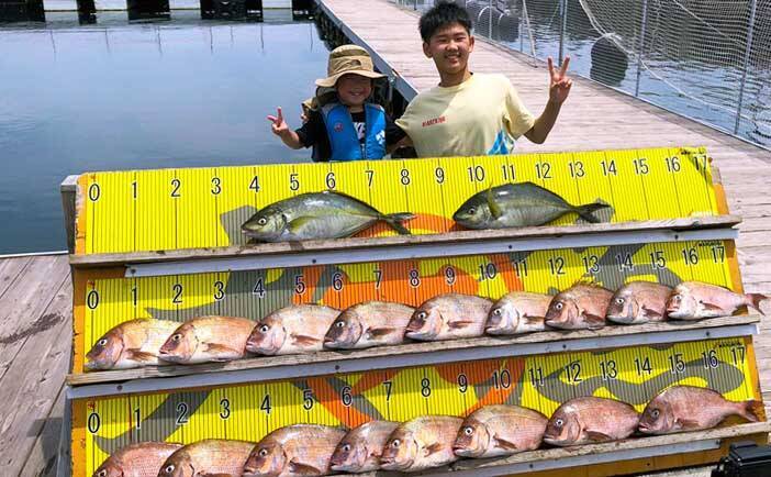 家族で海上釣り堀を満喫 4kgカンパチ浮上 神奈川 J Sフィッシング 年9月1日 エキサイトニュース