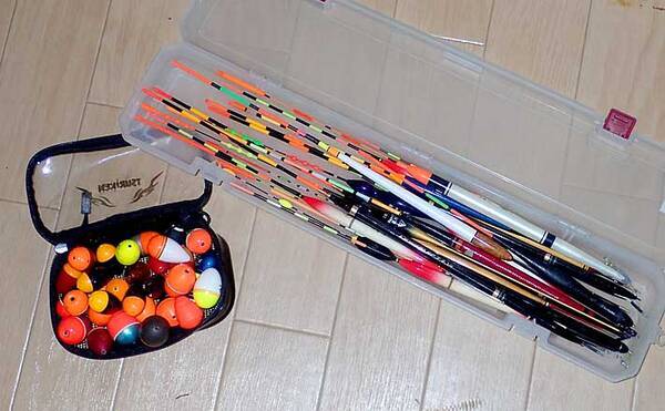 チヌフカセ釣りの 棒ウキ 円錐ウキ 解説 特性理解し使い分けを 年9月10日 エキサイトニュース チヌフカセ釣りの 棒ウキ 円錐ウキ 解説 特性理解し使い分けを 年9月10日 エキサイトニュース